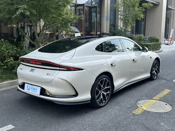 IM L6 2025 Model Ultra 100kWh – фото 6