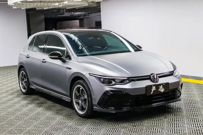 Volkswagen Golf 2021 Model 280TSI DSG R-Line – фото 3