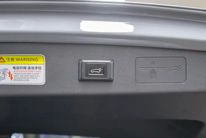 Volkswagen Golf 2021 Model 280TSI DSG R-Line – фото 9