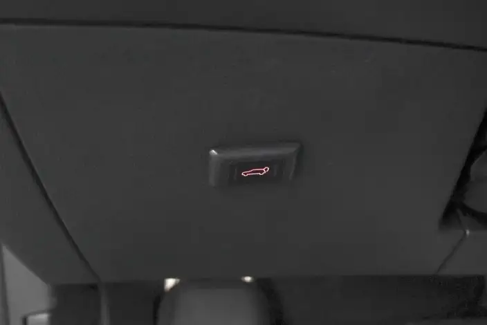 Volkswagen Golf 2021 Model 280TSI DSG R-Line – фото 10