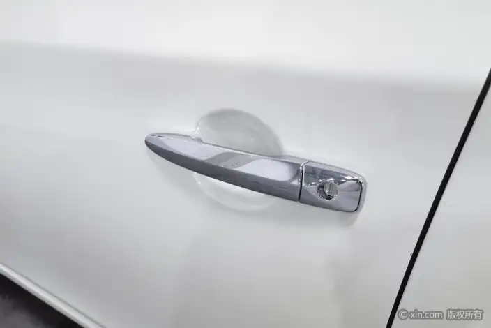 Nissan Sylphy 2024 Model Classic 1.6L XE CVT Comfort Edition – фото 10