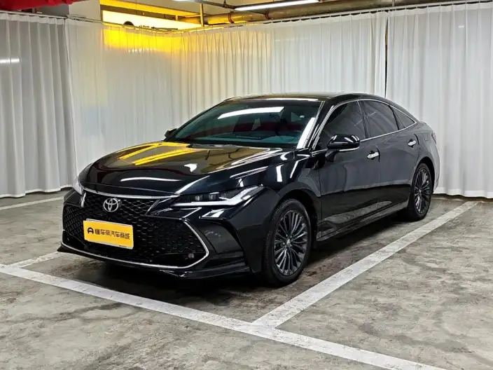 Toyota Avalon 2023 Model 2.5L Automatic Touring Premium Edition – фото 1