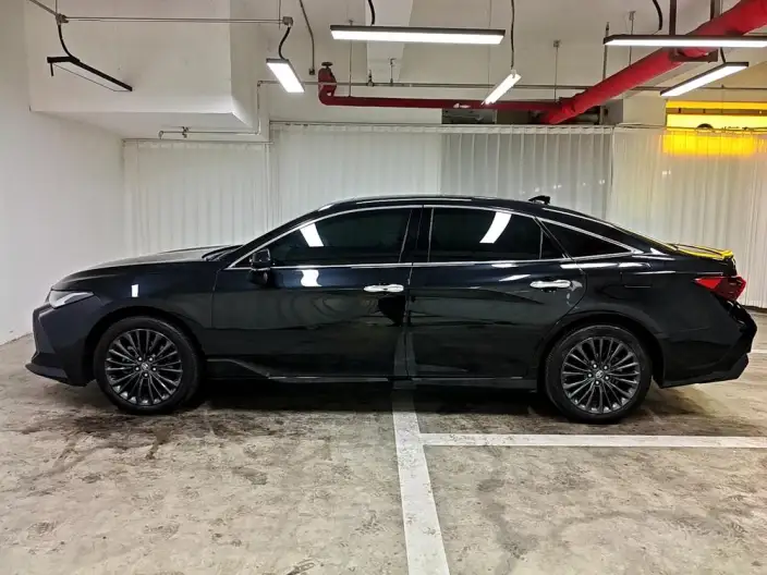 Toyota Avalon 2023 Model 2.5L Automatic Touring Premium Edition – фото 4