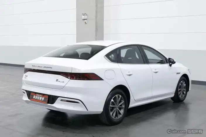 BYD Qin PLUS DM 2024 Model Honor Edition DM-i 55KM Leading Model – фото 4