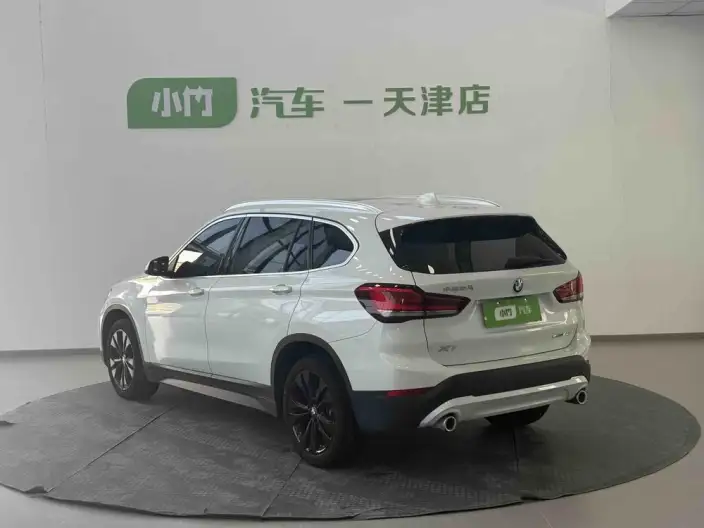 BMW X1 2022 Model sDrive20Li Fashion Model – фото 5