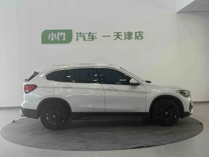 BMW X1 2022 Model sDrive20Li Fashion Model – фото 7