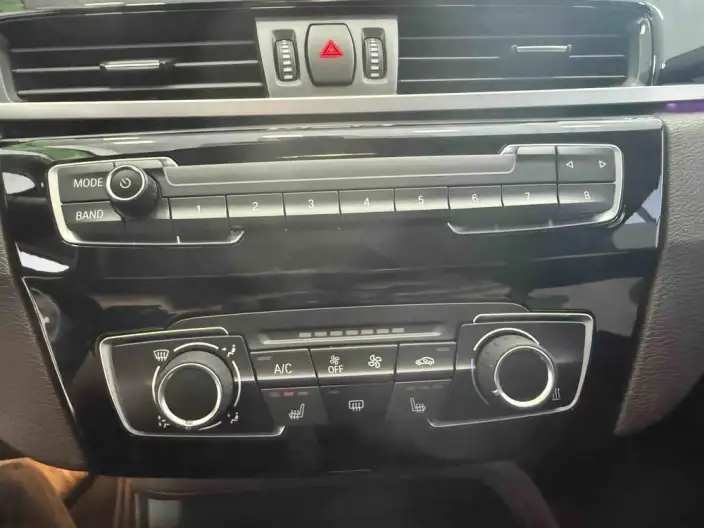 BMW X1 2022 Model sDrive20Li Fashion Model – фото 9