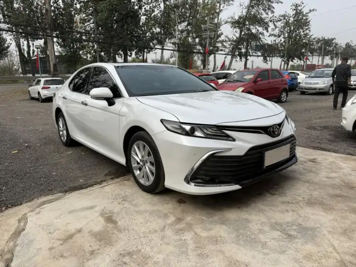 Toyota Camry 2022 Model 2.0G Deluxe Edition – фото 3