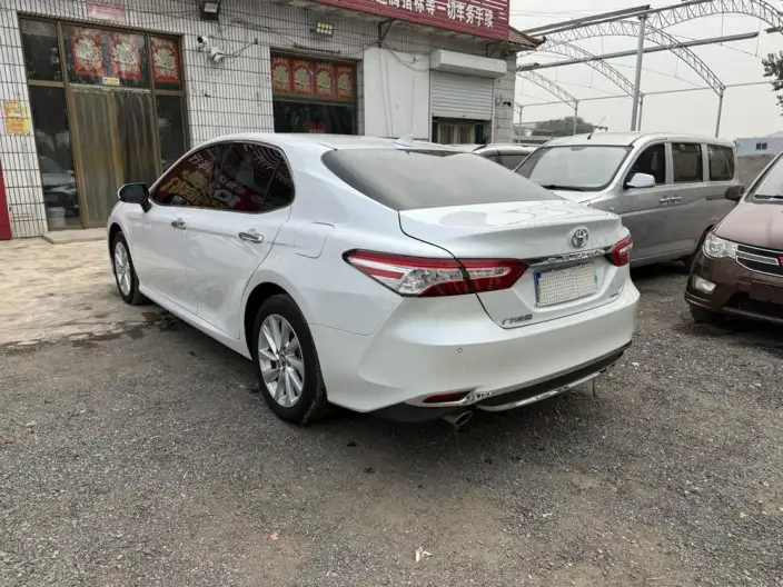 Toyota Camry 2022 Model 2.0G Deluxe Edition – фото 4