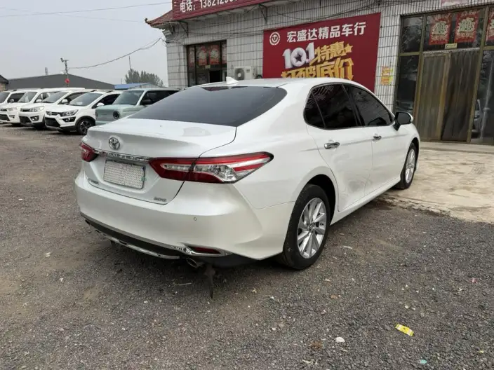 Toyota Camry 2022 Model 2.0G Deluxe Edition – фото 5