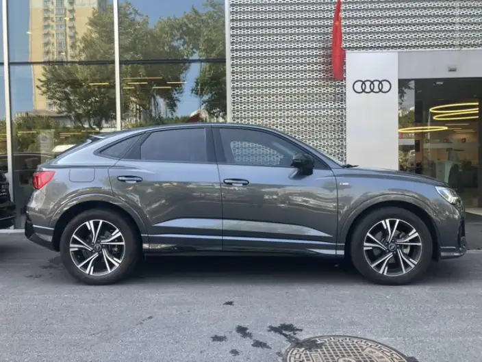 AUDI Q3 Sportback 2022 Model 40 TFSI Fashion Model – фото 5
