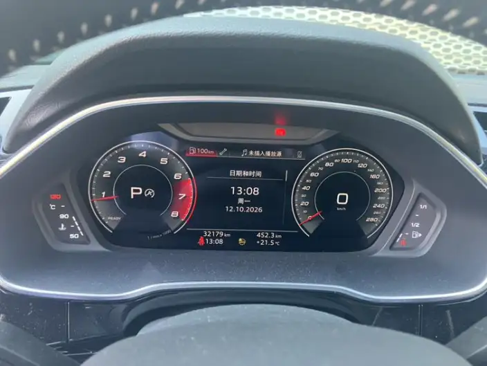 AUDI Q3 Sportback 2022 Model 40 TFSI Fashion Model – фото 8
