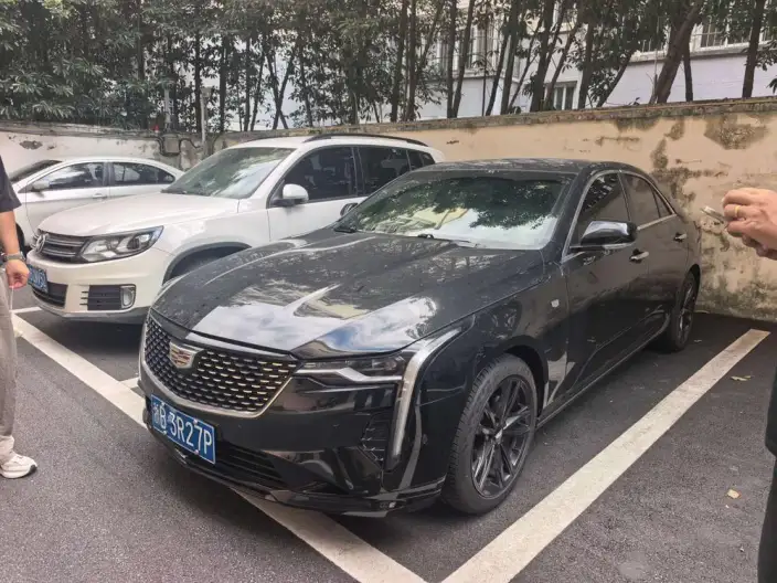 Cadillac CT4 2023 Model 28T Luxury Model