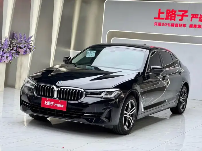 BMW 5 Series 2022 Model Facelift II 530Li Leading Model Luxury Set – фото 1