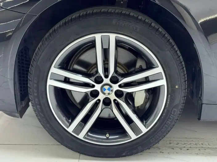 BMW 5 Series 2022 Model Facelift II 530Li Leading Model Luxury Set – фото 8