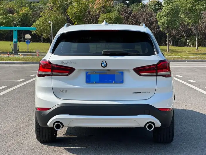 BMW X1 2022 Model sDrive25Li Leading Model – фото 6