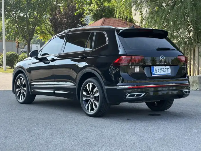 Volkswagen Tiguan L 2022 Model 330TSI Automatic 2WD R-Line Ultimate Edition – фото 5