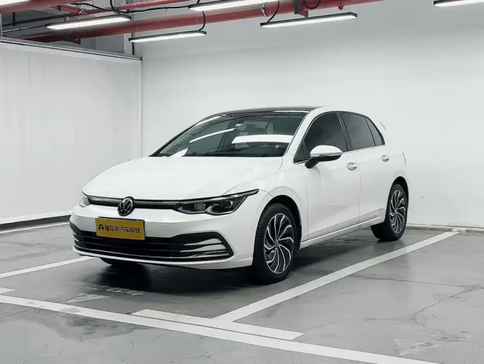 Volkswagen Golf 2023 Model Facelift 280TSI DSG Pro – фото 1