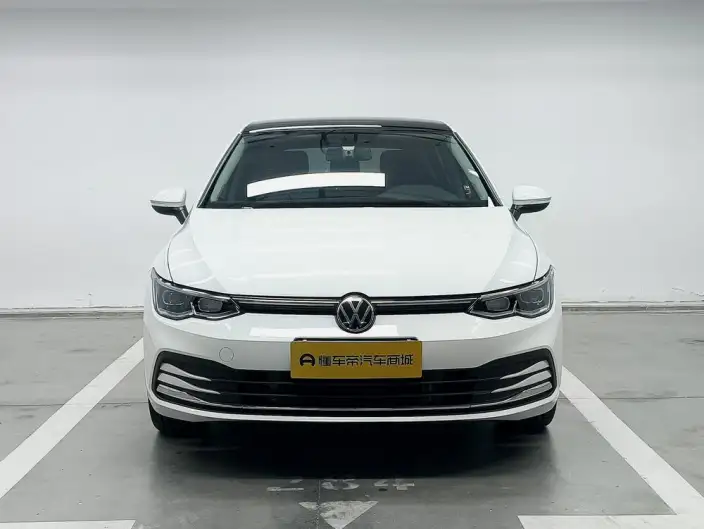 Volkswagen Golf 2023 Model Facelift 280TSI DSG Pro – фото 2