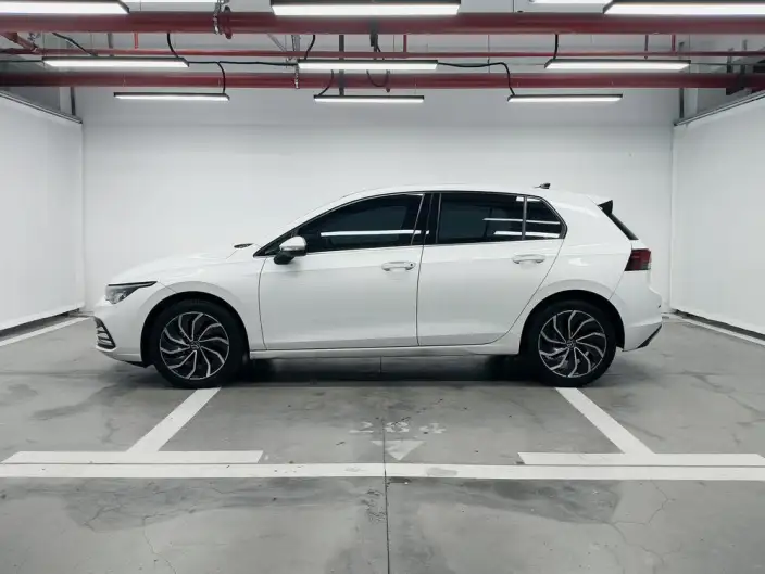 Volkswagen Golf 2023 Model Facelift 280TSI DSG Pro – фото 4
