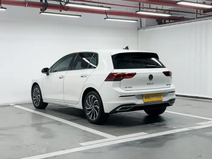 Volkswagen Golf 2023 Model Facelift 280TSI DSG Pro – фото 5