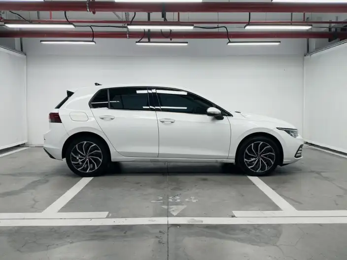 Volkswagen Golf 2023 Model Facelift 280TSI DSG Pro – фото 8