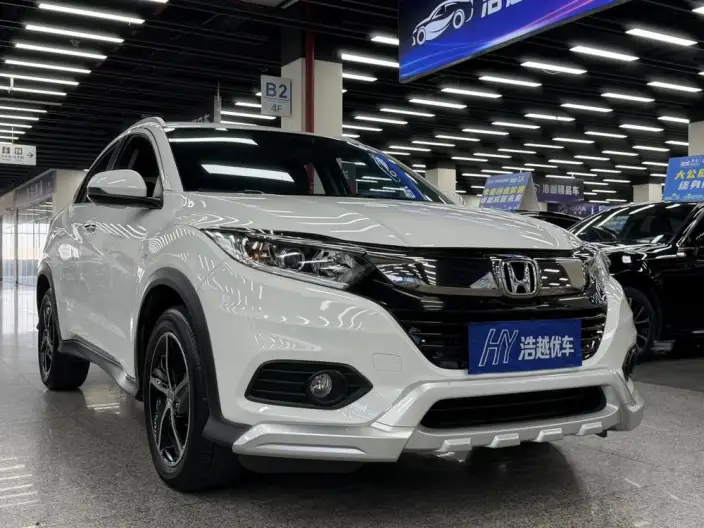 Honda Vezel 2020 Model 1.5L CVT Deluxe Edition – фото 3