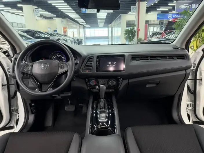 Honda Vezel 2020 Model 1.5L CVT Deluxe Edition – фото 7