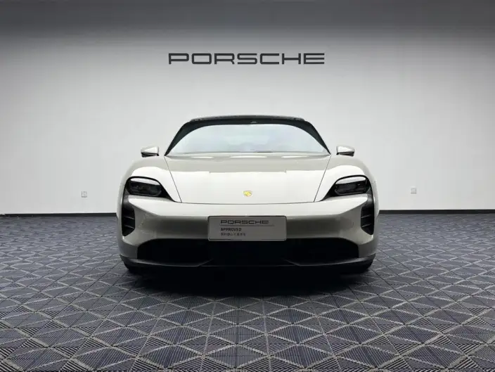 Taycan 2022 Model Taycan GTS
