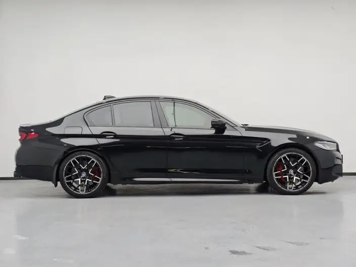 BMW M5 2021 Model M5 – фото 8