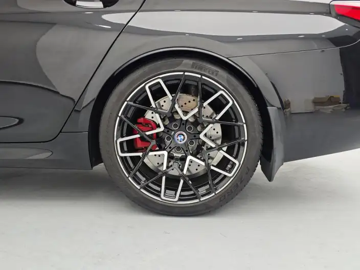 BMW M5 2021 Model M5 – фото 9