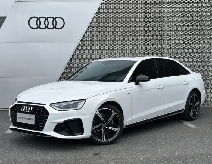 Audi A4 L 2024 Model 40 TFSI Luxury Dynamic Model – фото 1