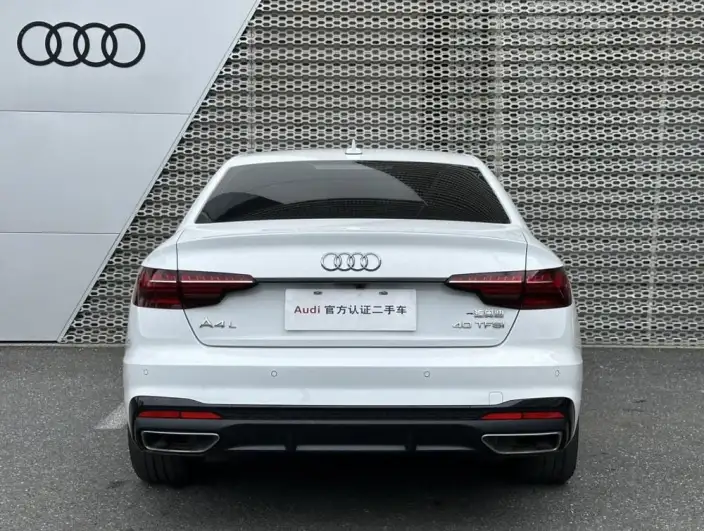 Audi A4 L 2024 Model 40 TFSI Luxury Dynamic Model – фото 3