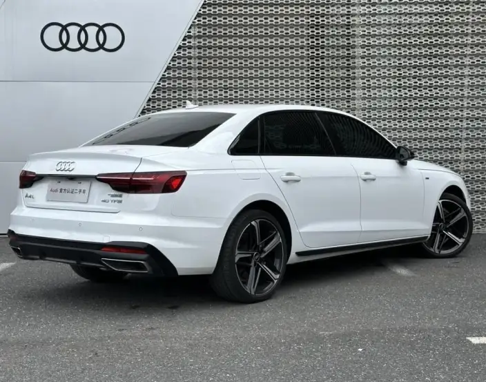 Audi A4 L 2024 Model 40 TFSI Luxury Dynamic Model – фото 4