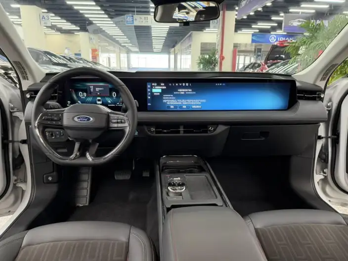 Ford Mondeo 2023 Model EcoBoost 180 Luxury Model – фото 8