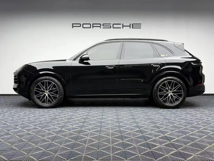 Cayenne 2024 Model Cayenne 3.0T