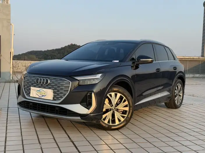 Audi Q4 e-tron 2023 Model 40 e-tron Chuangxing Edition – фото 1