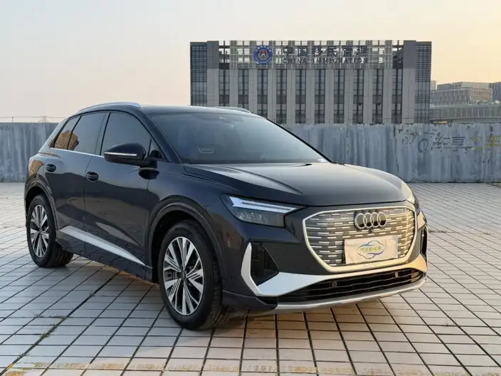 Audi Q4 e-tron 2023 Model 40 e-tron Chuangxing Edition – фото 3