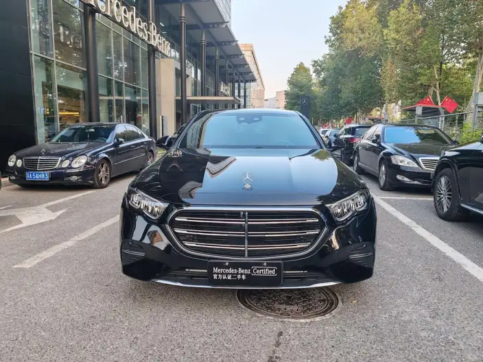Mercedes-Benz E-Class 2025 Model E 300 L Luxury Model sedan – фото 2