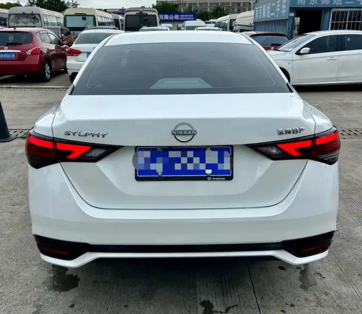 Nissan Sylphy 2023 Model 1.6L CVT Yuexiang Edition – фото 5