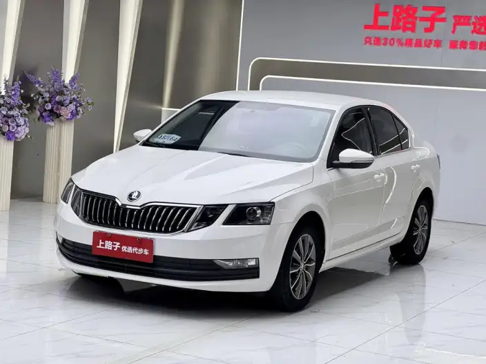 Skoda Octavia 2021 Model 1.5L Automatic Comfort Edition