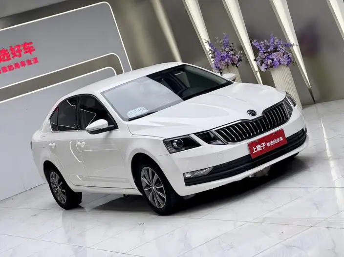 Skoda Octavia 2021 Model 1.5L Automatic Comfort Edition