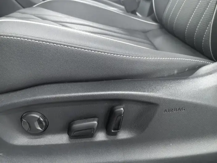 Volkswagen Tiguan L 2022 Model 330TSI Automatic 2WD R-Line Enjoy the version more – фото 9