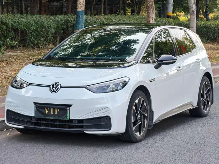 Volkswagen ID.3 2023 Model Pure Smart Edition – фото 1