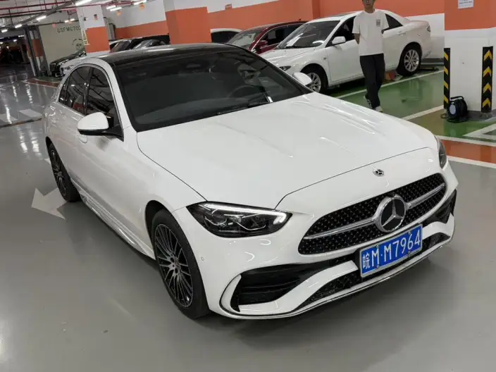 Mercedes-Benz C-Class 2025 Model C 260 L Sports Edition – фото 3