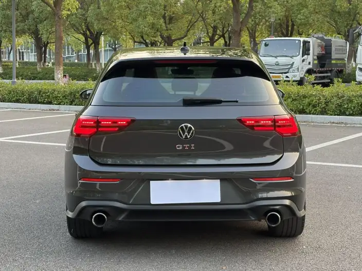Volkswagen Golf GTI 2021 Model 380TSI DSG GTI – фото 4