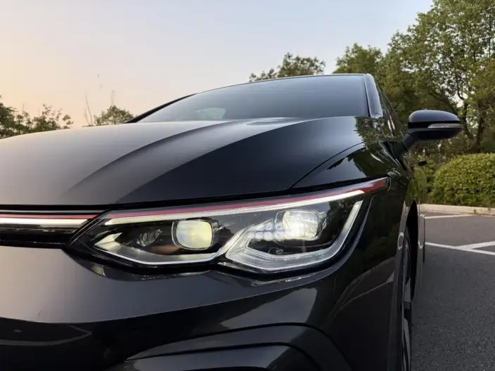 Volkswagen Golf GTI 2021 Model 380TSI DSG GTI – фото 6