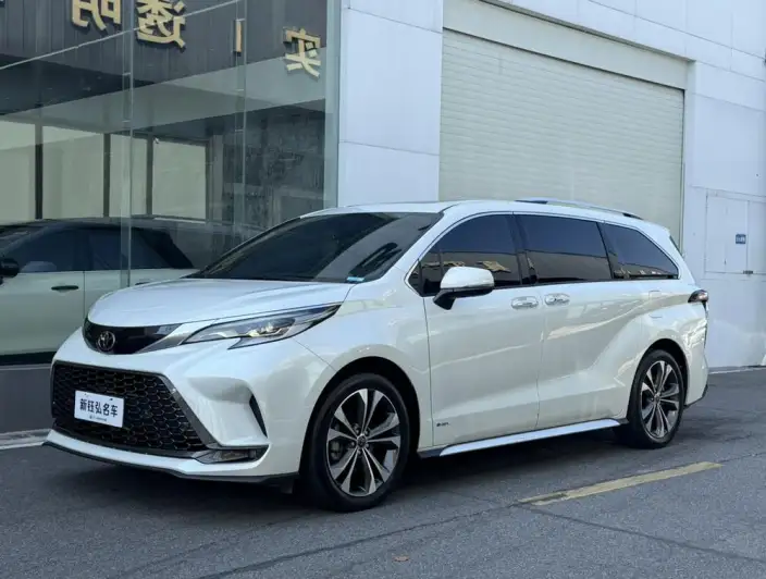 Granvia 2024 Model Intelligent Hybrid 2.5L 2WD Flagship ULTRA Edition – фото 1