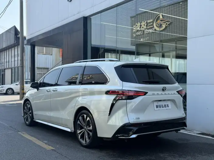 Granvia 2024 Model Intelligent Hybrid 2.5L 2WD Flagship ULTRA Edition – фото 4