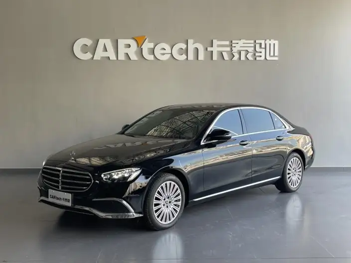 Mercedes-Benz E-Class 2023 Model E 260 L sedan – фото 1